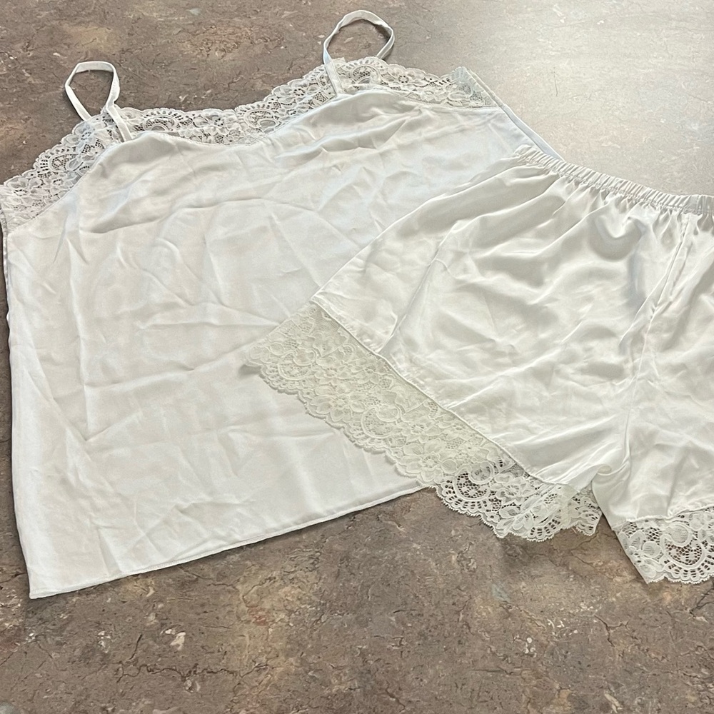 White Lace Trim Sleepwear Set